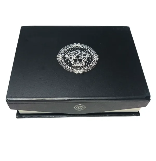 Classy Billfold Designer Wallet
