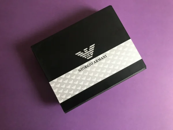 Premium Designer Wallet – Stylish & Functional Accessory for Everyday Use
