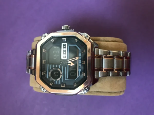 Dickies Watches – Rugged Durability & Timeless Style