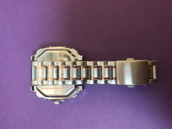 Dickies Watches – Rugged Durability & Timeless Style