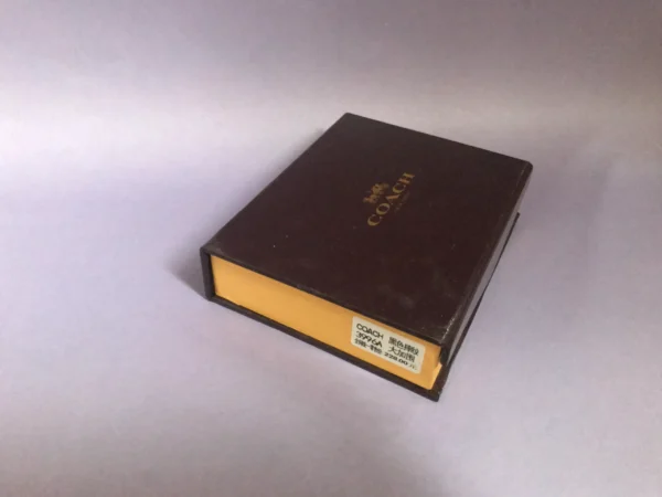 Premium Designer Wallet – Stylish & Functional Accessory for Everyday Use