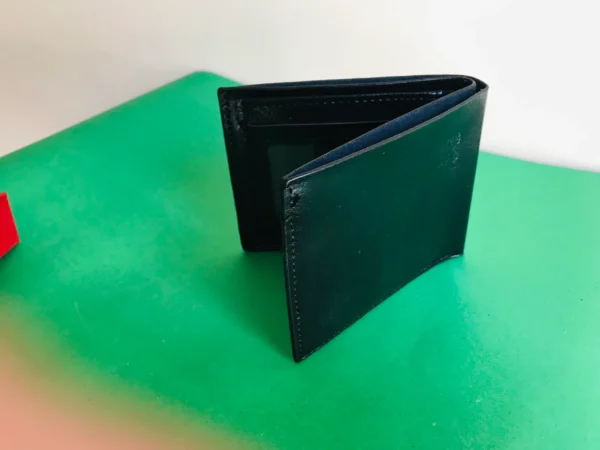 Premium Local Brand Wallet – Affordable, Stylish & Durable