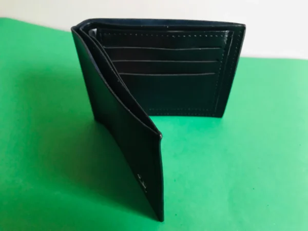 Premium Local Brand Wallet – Affordable, Stylish & Durable