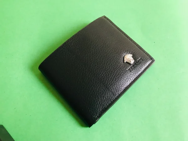 Premium Local Brand Wallet – Affordable, Stylish & Durable