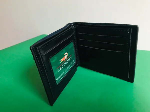 Premium Local Brand Wallet – Affordable, Stylish & Durable