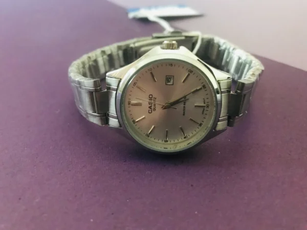 Beautiful Bracelet with Watch Box