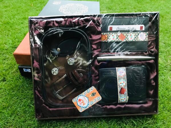 Premium 5-in-1 Leather Gift Set – Wallet, Belt, Keychain, Pen & Luxury Gift Box