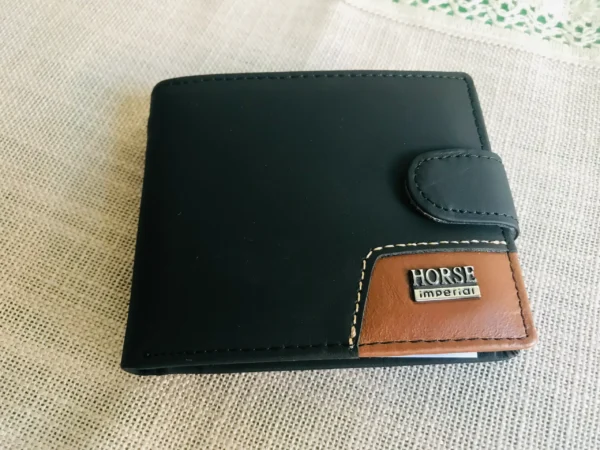 Imperial Horse Wallet – Premium Craftsmanship & Timeless Elegance