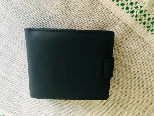 Imperial Horse Wallet – Premium Craftsmanship & Timeless Elegance