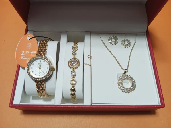 Elegant Jewelry & Watch Storage Box – Stylish & Durable Organizer