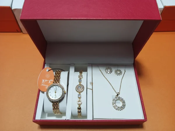 Elegant Jewelry & Watch Storage Box – Stylish & Durable Organizer