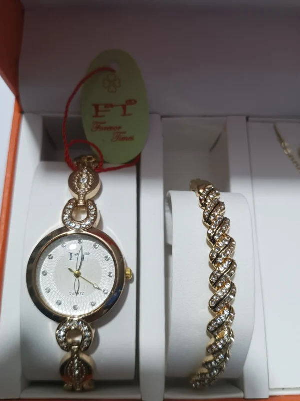 Elegant Jewelry & Watch Storage Box – Stylish & Durable Organizer