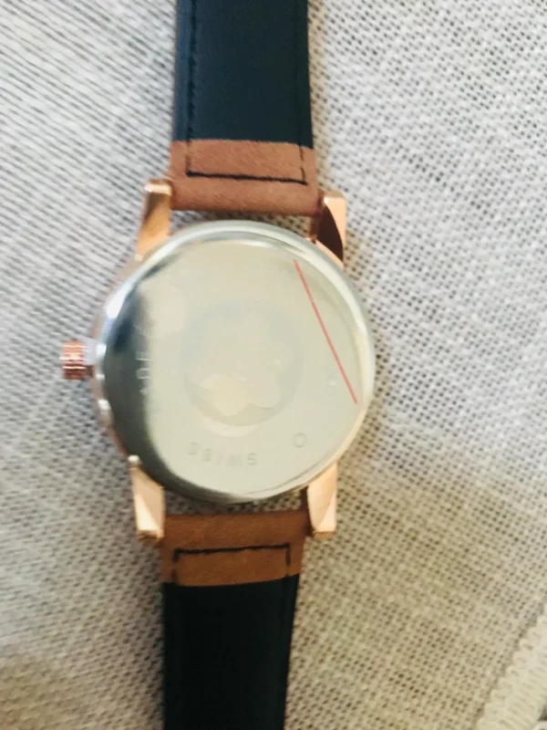 Stylish Strap Watches – Comfort, Durability & Timeless Design