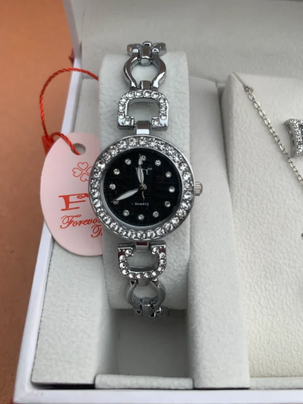 Premium Silver Crystal Watch & Star-Shaped Jewelry Gift Set for Women