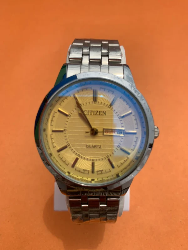 Men's Analog Watch – Golden Dial with Silver Stainless Steel Strap