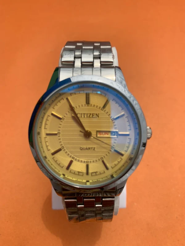 Men's Analog Watch – Golden Dial with Silver Stainless Steel Strap