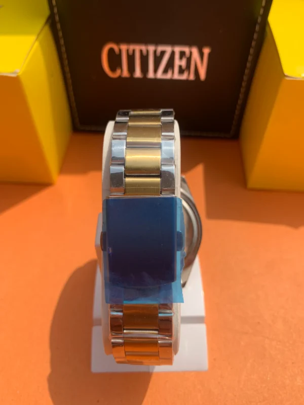 Men’s Watch – Gold-Silver Two-Tone with Textured Dial