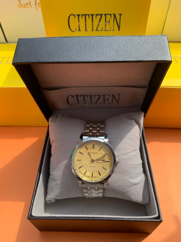 Men's Analog Watch – Golden Dial with Silver Stainless Steel Strap
