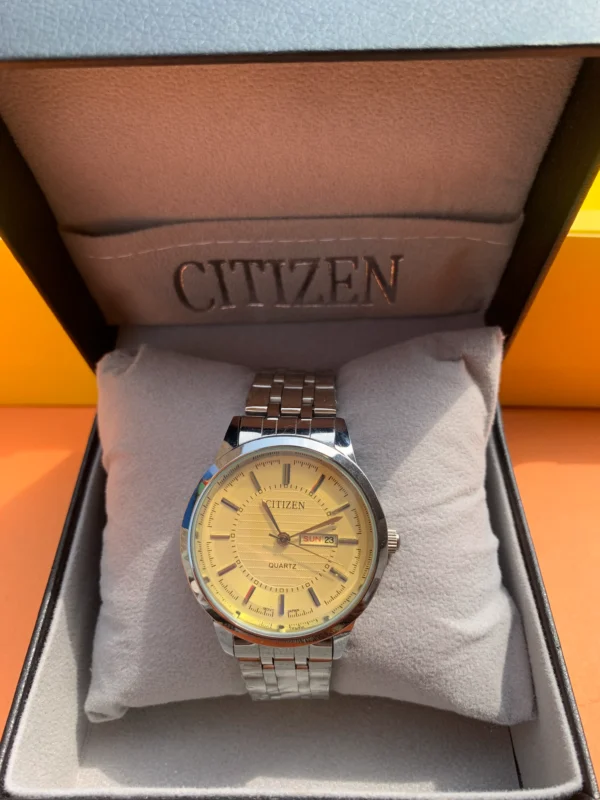 Men's Analog Watch – Golden Dial with Silver Stainless Steel Strap