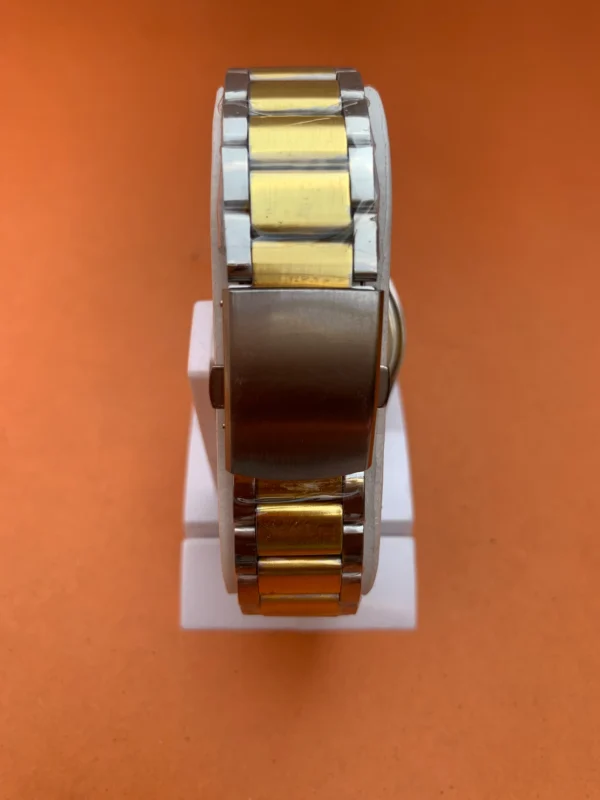 Men's Luxury Wrist Watch – Gold & Silver Two-Tone