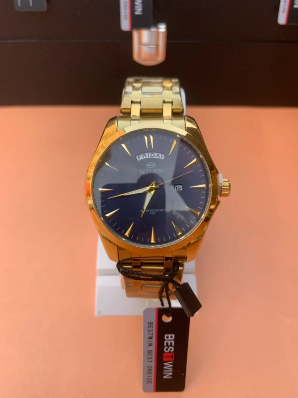 Classic Day-Date Metal Bracelet Watch – 9 Vibrant Dial & Case Combinations