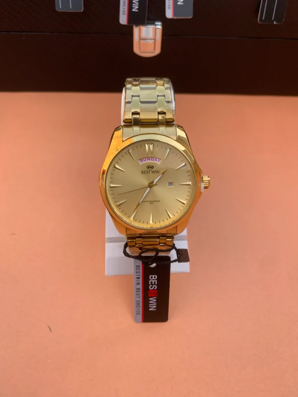 Classic Day-Date Metal Bracelet Watch – 9 Vibrant Dial & Case Combinations