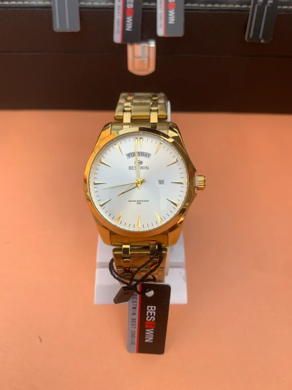 Classic Day-Date Metal Bracelet Watch – 9 Vibrant Dial & Case Combinations