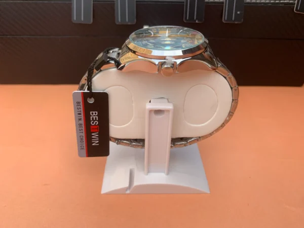 Classic Day-Date Metal Bracelet Watch – 9 Vibrant Dial & Case Combinations