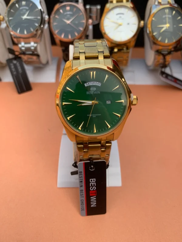 Classic Day-Date Metal Bracelet Watch – 9 Vibrant Dial & Case Combinations