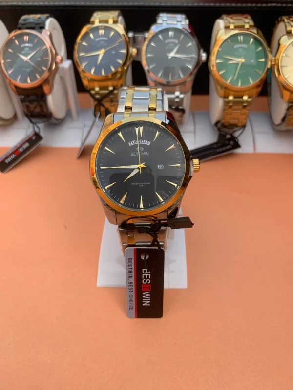 Classic Day-Date Metal Bracelet Watch – 9 Vibrant Dial & Case Combinations