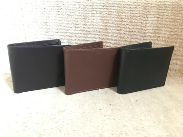 Men's Classic Bi-Fold Wallet (GL)