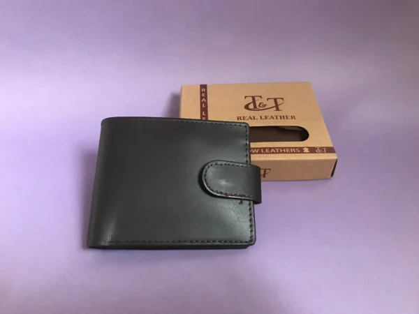 Men's Wallet with Button Closure (GL)