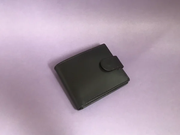 Men's Wallet with Button Closure (GL)