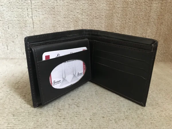 Men's Classic Bi-Fold Wallet (GL)