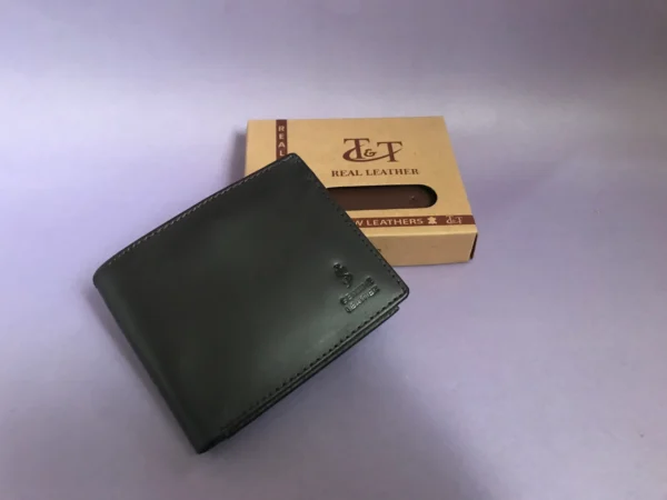Men's Classic Bi-Fold Wallet (GL)