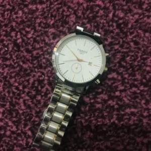 Men’s Classic Watch – White Dial with Two-Tone Bracelet
