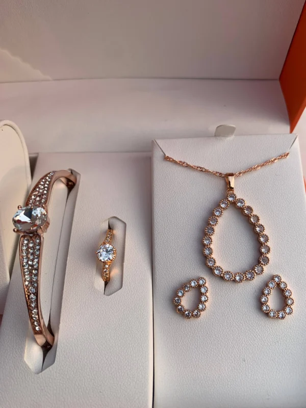 Royal Rose Gold Teardrop Gift Set – 4-in-1 Elegant Combo