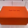 Elegant Gold-Tone Women's Watch & Jewelry Gift Set – 5-in-1 Box