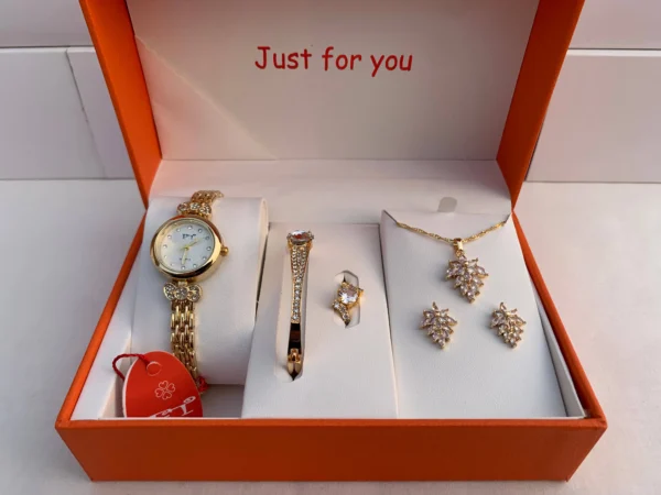 Elegant Gold-Tone Women's Watch & Jewelry Gift Set – 5-in-1 Box