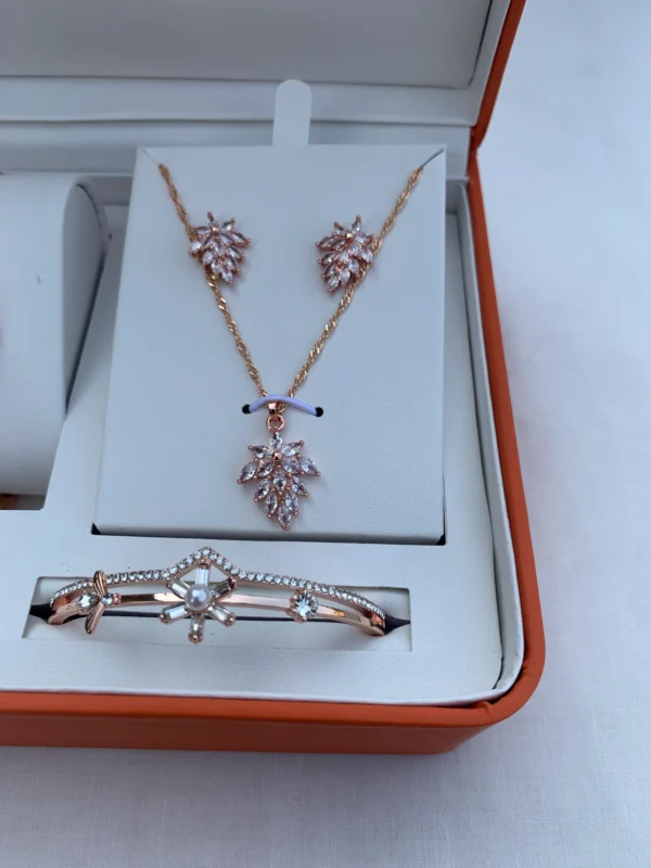Rose Gold Heart Charm Jewelry Gift Set