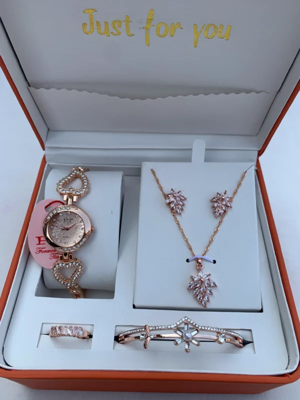 Rose Gold Heart Charm Jewelry Gift Set